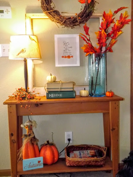 Entryway table fall